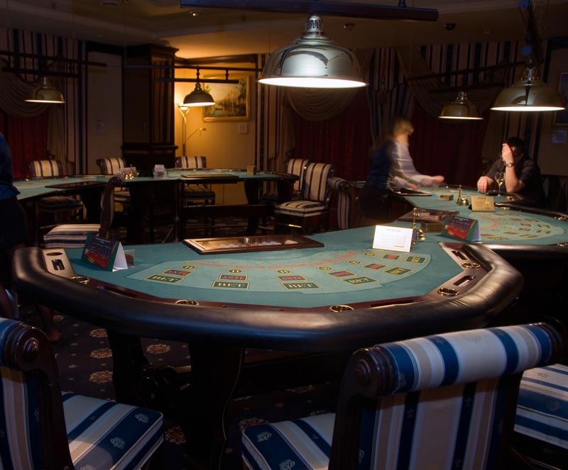 Стільці для казино і покерних клубів